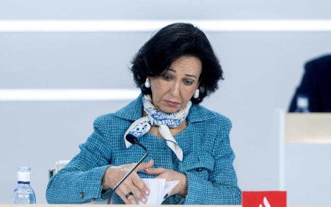 La presidenta del Santander durante la Junta de Accionistas. La presidenta del Santander durante la Junta de Accionistas.