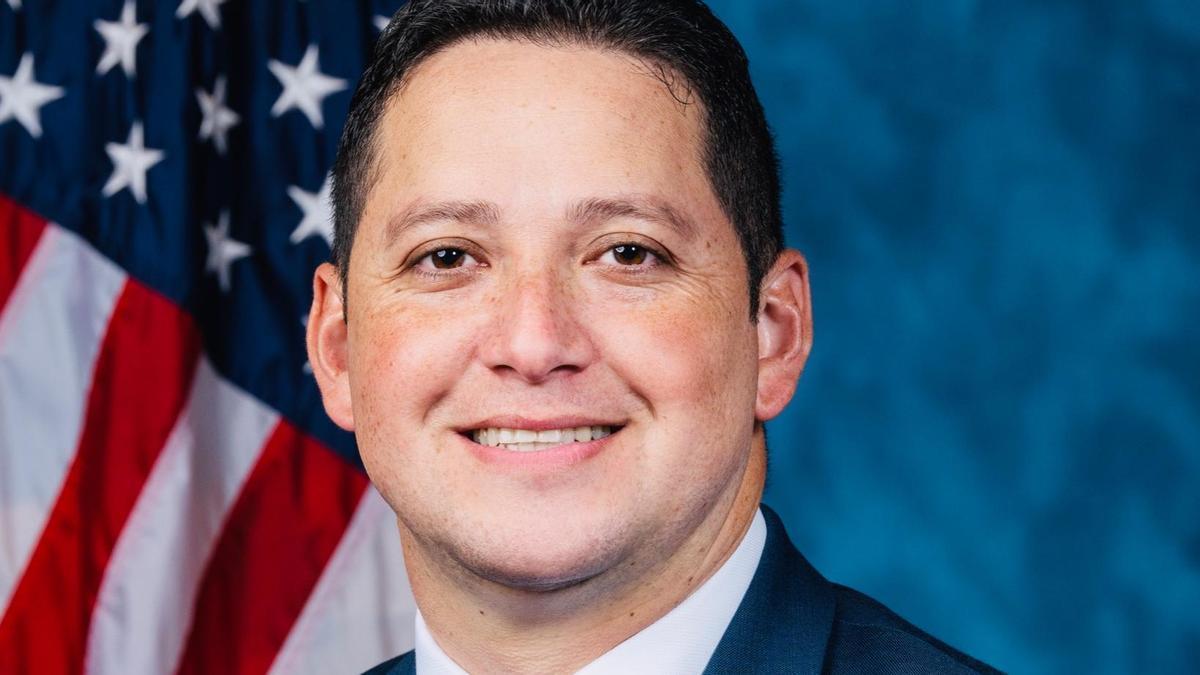 El congresista estadounidense Tony Gonzales