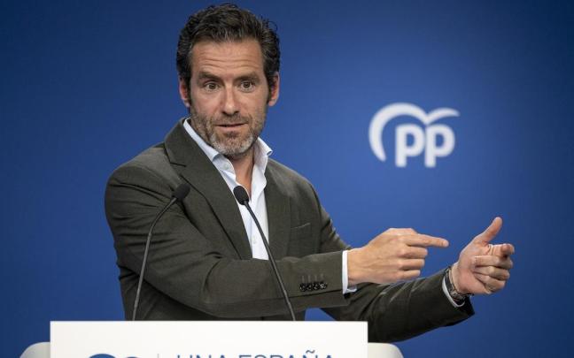 Borja Sémper, ayer en rueda de prensa en Génova.