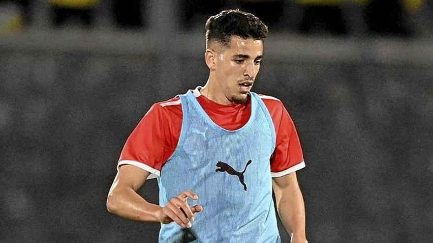 El albiazul Abqar, con la selección de Marruecos.