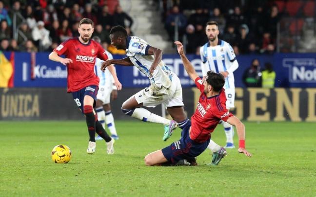 Imagen del Osasuna-Real de diciembre en El Sadar. / JAVIER BERGASA
