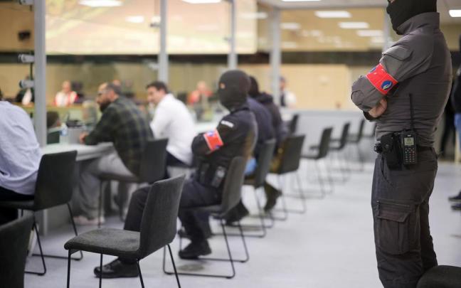 Vista de la sala del juicio durante la lectura del veredicto por los atentandos de Bruselas Vista de la sala del juicio durante la lectura del veredicto por los atentandos de Bruselas