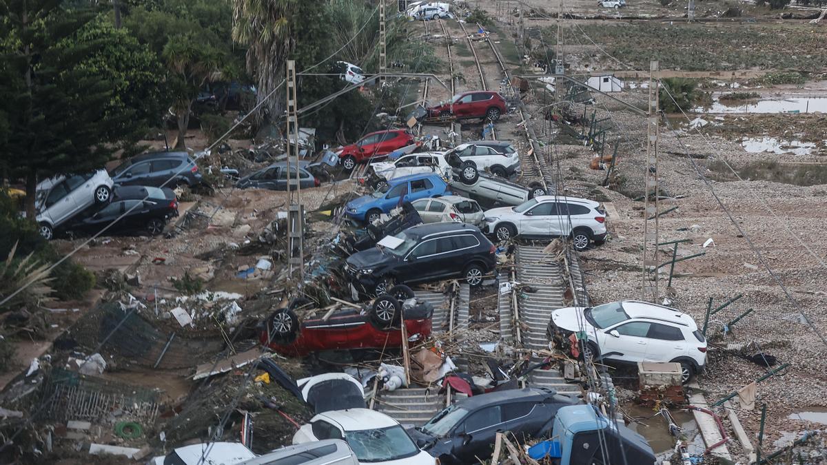 ROBER SOLSONA….20241030…VALENCIA……ZONA DE ALFAFAR DESPUES DE LA DANA.