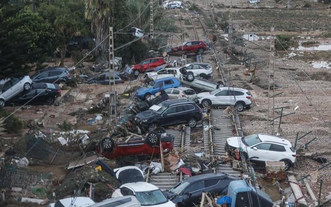 ROBER SOLSONA….20241030…VALENCIA……ZONA DE ALFAFAR DESPUES DE LA DANA.