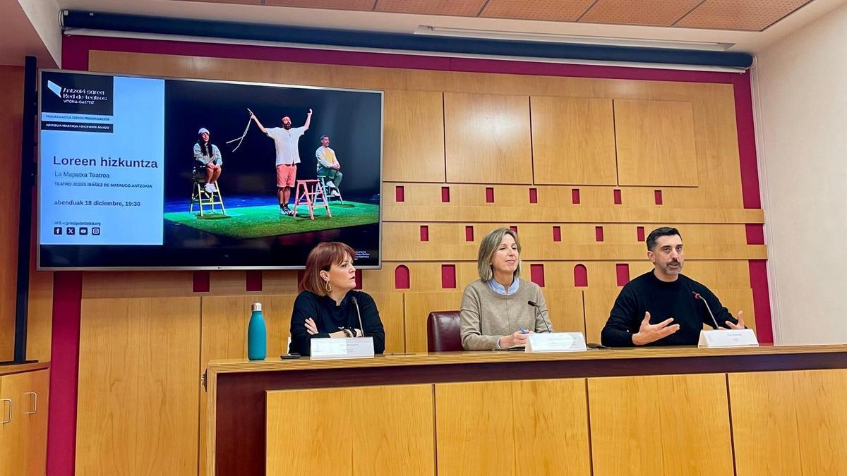 La Mapatxaren 'Loreen hizkuntza' lanarekin hasiko da Gasteizko Udal Antzoki Sarearen neguko denboraldia.