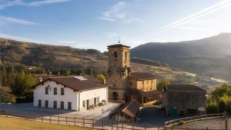 Imagen del exterior de Araozko Ostatua.