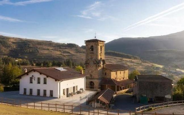 Imagen del exterior de Araozko Ostatua.