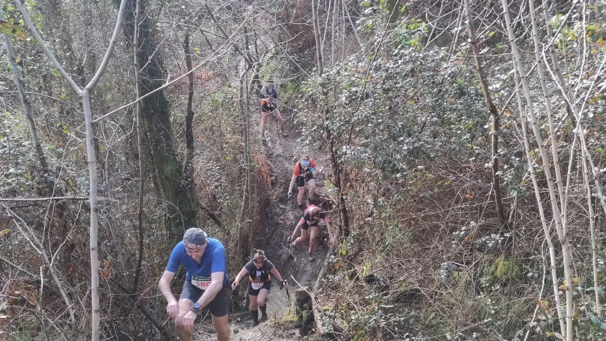 Complicada subida por delante