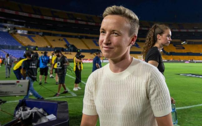 Entrenadora de la selección femenina de Canadá, Beverly Priestman.