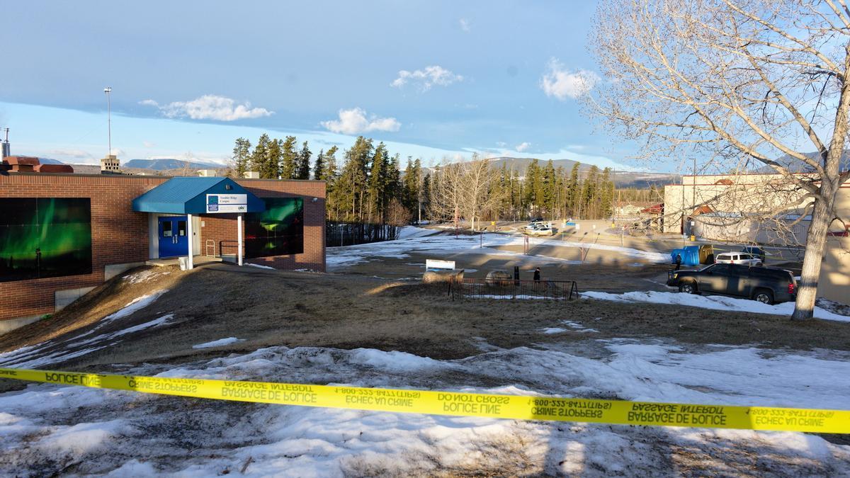 Según las primeras pesquisas, la tiradora actuó sola y había iniciado un proceso de transición de género hace seis años.