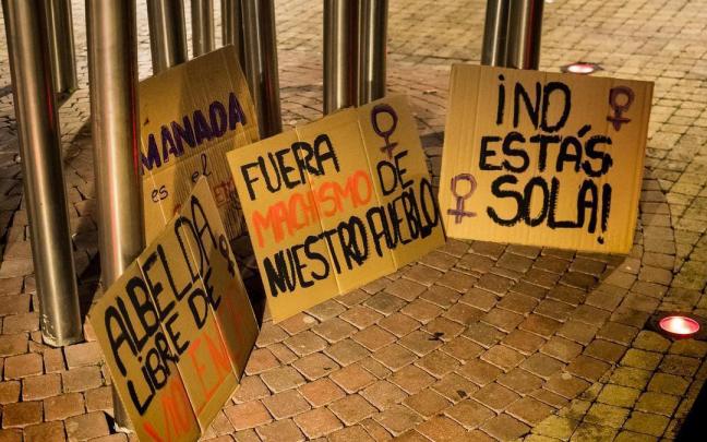 Concentración en protesta por una agresión sexual.