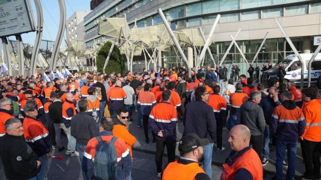 Trabajadores de Tubos Reunidos se manifiestan en Bilbao