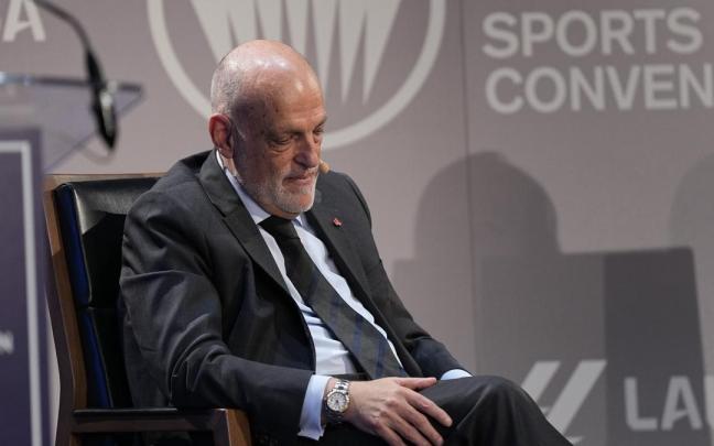 Javier Tebas, presidente de LaLiga, ha recibido un duro revés con la cancelación del Villarreal-Barcelona de Miami.