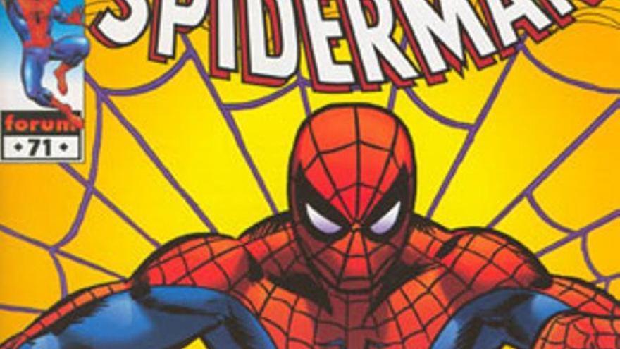 Uno de los dibujos de Spiderman de John Romita.