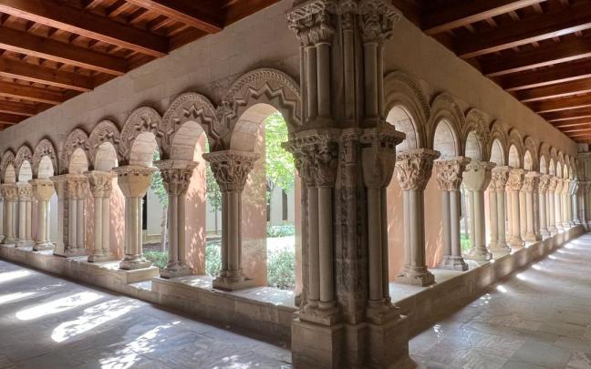 El claustro románico de la Catedral de Tudela.