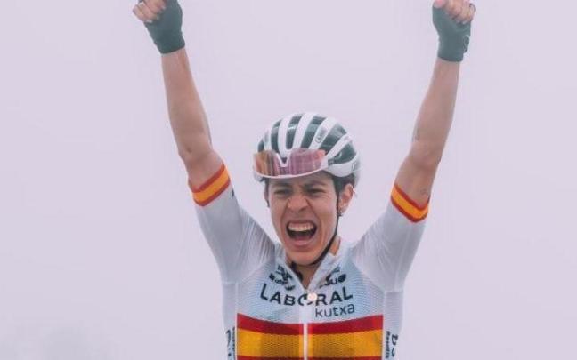 Usoa Ostolaza, exultante, tras su triunfo.