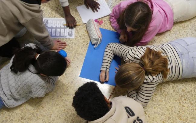Los talleres educativos abordarán el consumo, la salud mental y el uso responsable de pantallas.