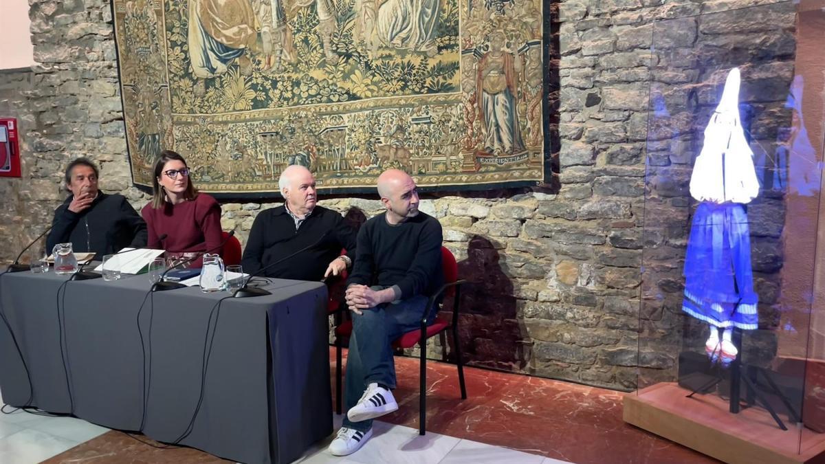 Bisita gidatu "murgiltzaileak" antolatu dira Gasteizko Goiuri Jauregira.