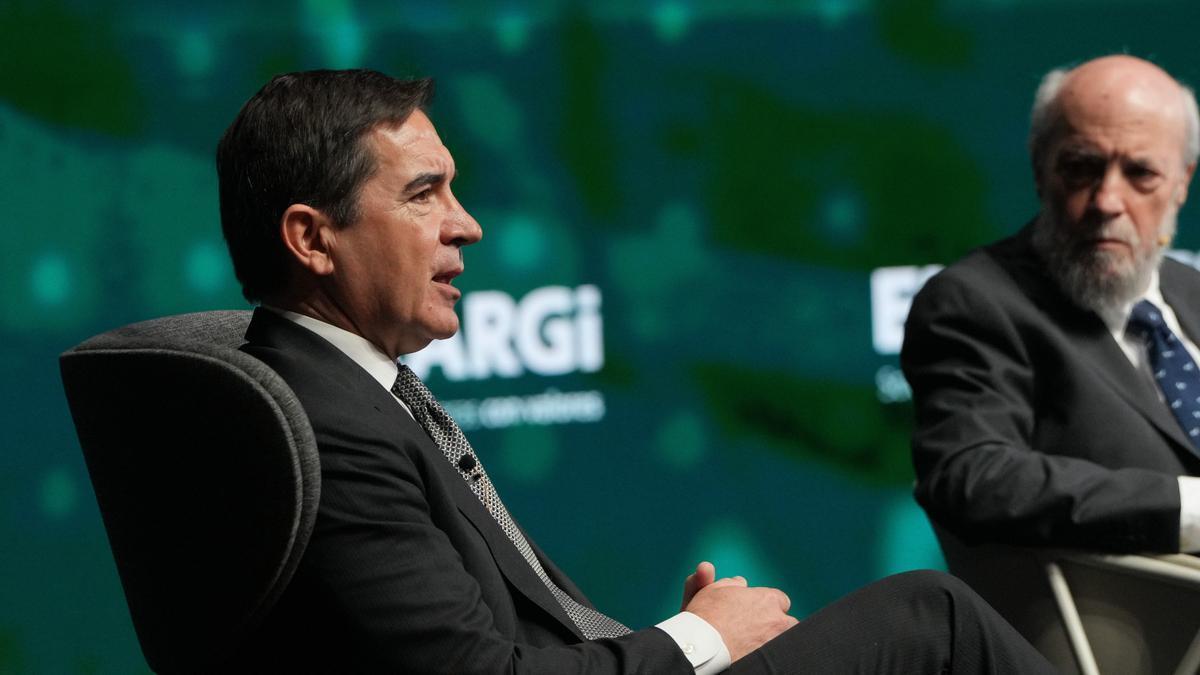 El presidente de BBVA, Carlos Torres, durante el 36 Encuentro Empresarial de Elkargi 'Nuevo Orden Económico Mundial'