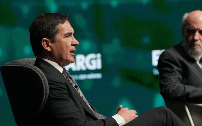 El presidente de BBVA, Carlos Torres, durante el 36 Encuentro Empresarial de Elkargi 'Nuevo Orden Económico Mundial'