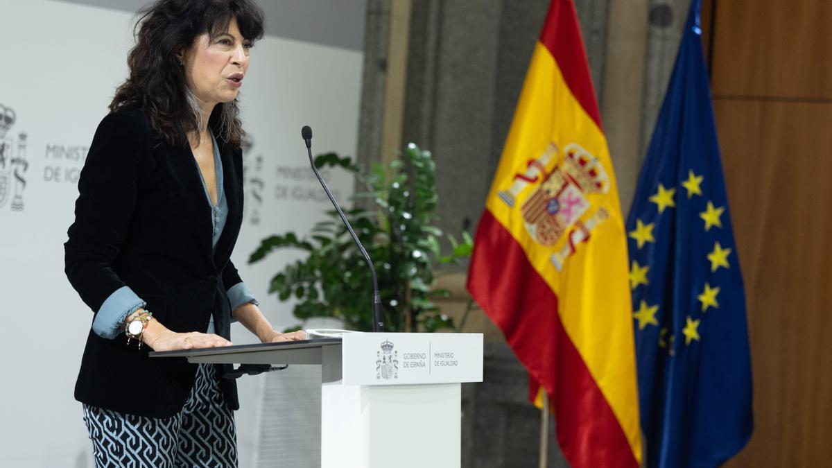 La ministra de Igualdad, Ana Redondo, presenta una campaña institucional para sensibilizar sobre el problema del consumo de pornografía en menores