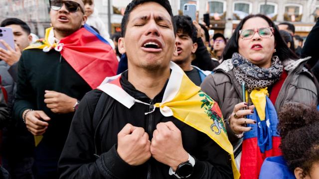En imágenes: Miles de venezolanos celebran la caída de Maduro: "¡Venezuela es libre!"