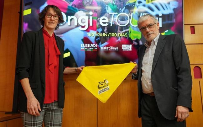 Presentación del Ongi eTOURi en el Ayuntamiento Presentación del Ongi eTOURi en el Ayuntamiento