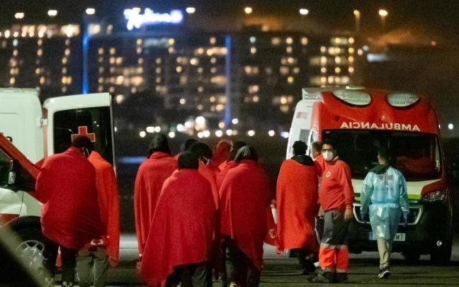 El mes más funesto fue junio, con 332 migrantes muertos. El mes más funesto fue junio, con 332 migrantes muertos.