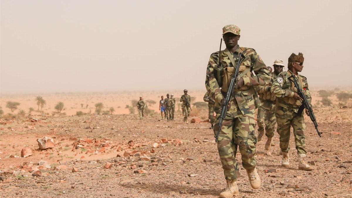 Imagen de archivo de un grupo de militares en Burkina Faso.