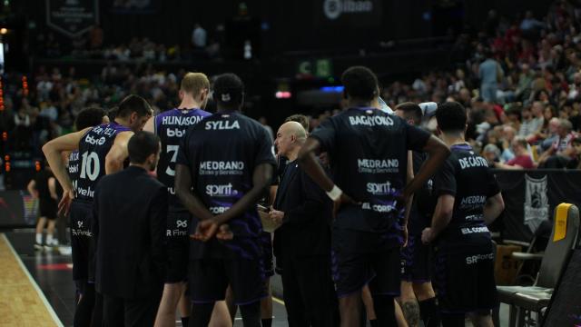 Ponsarnau y su grupo esperan dar lo mejor para sumar su segunda FIBA Europe Cup. / MARKEL FERNÁNDEZ