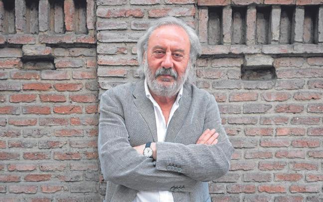 El escritor Julio Llamazares vuelve a las librerías con ‘Vagalume’. El escritor Julio Llamazares vuelve a las librerías con ‘Vagalume’.