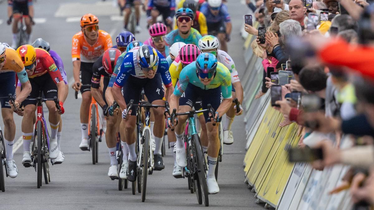 Max Kanter, vencedor de la segunda etapa de la París-Niza.
