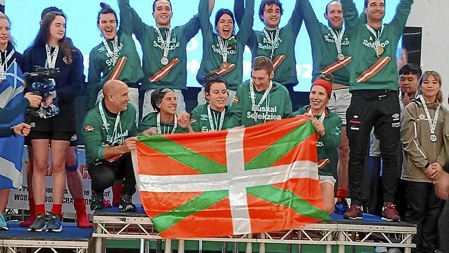 Beti Gazte, oro en mixto por naciones, representando a Basque Country. | FOTOS: CEDIDAS