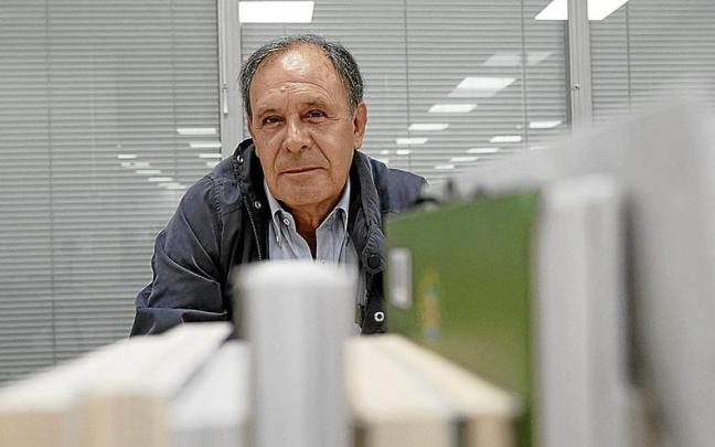 Alejandro Latorre posa para el Grupo Noticias esta misma semana.