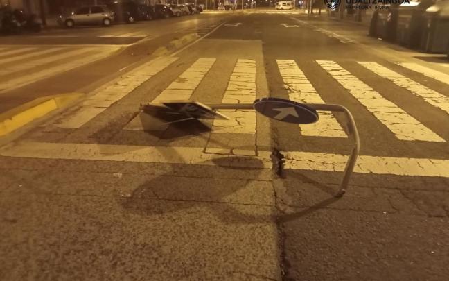 Imagen de la señal detrozada