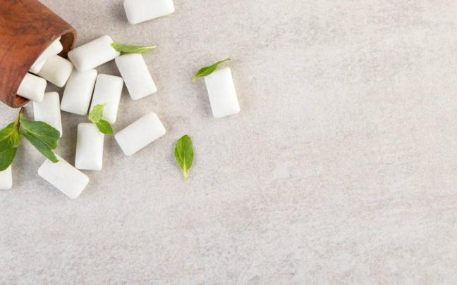 Esto es lo que Boticaria García sobre comer chicle: ¿adelgaza o inflama? / Freepik Esto es lo que Boticaria García sobre comer chicle: ¿adelgaza o inflama?