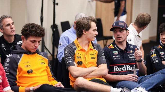 Lando Norris, Oscar Piastri y Max Verstappen.