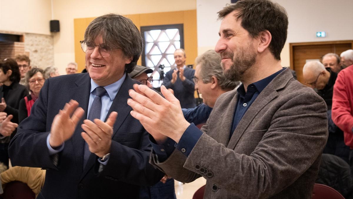 Comín junto a Puigdemont.