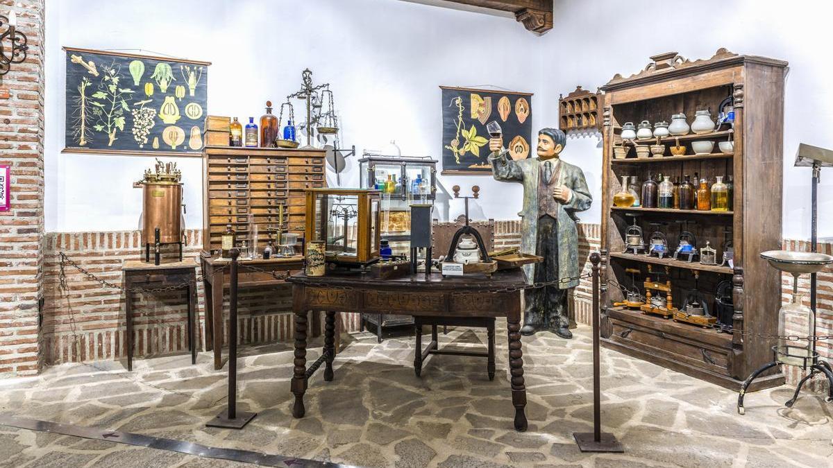 El Museo del Vino de Villa-Lucía cuenta con una exposición dedicada a la cultura vinícola.