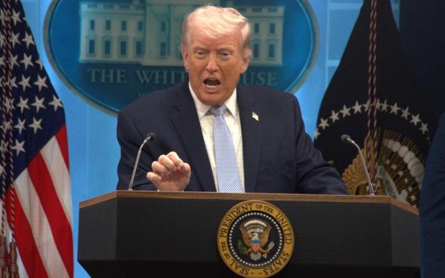 Trump amenaza con el fin de una civilización