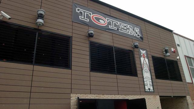 Exterior de la sala donde ocurrió el suceso. Foto: Mikel Saiz