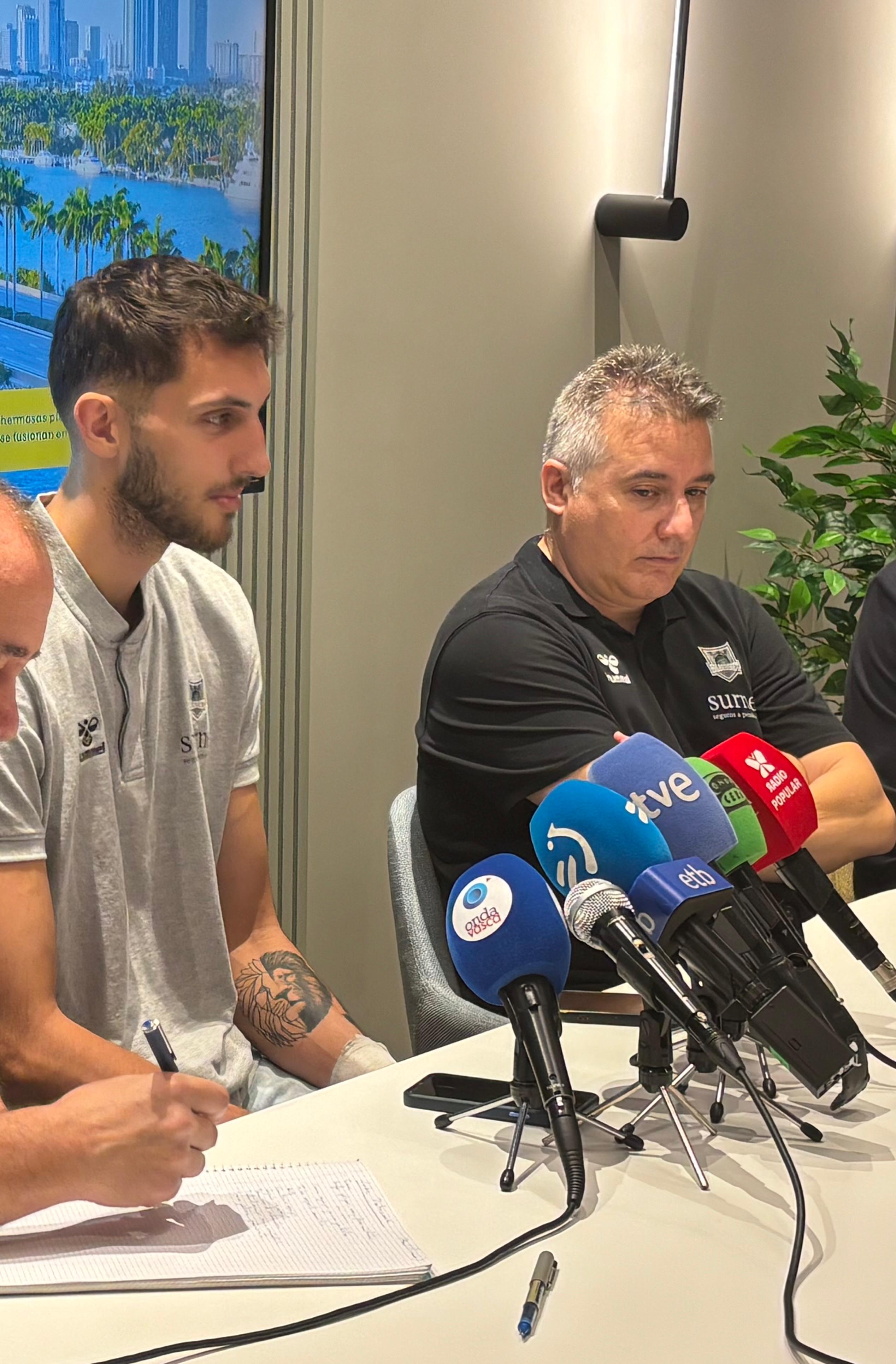 Luka Petrasek y Rafa Pueyo