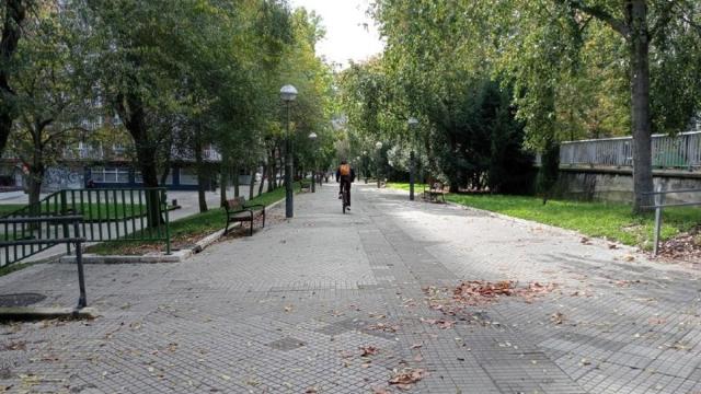 Errekatxiki pasealekua hobetzeko lanak esleitu ditu Gasteizko Udalak, ia 252.000 euroan.