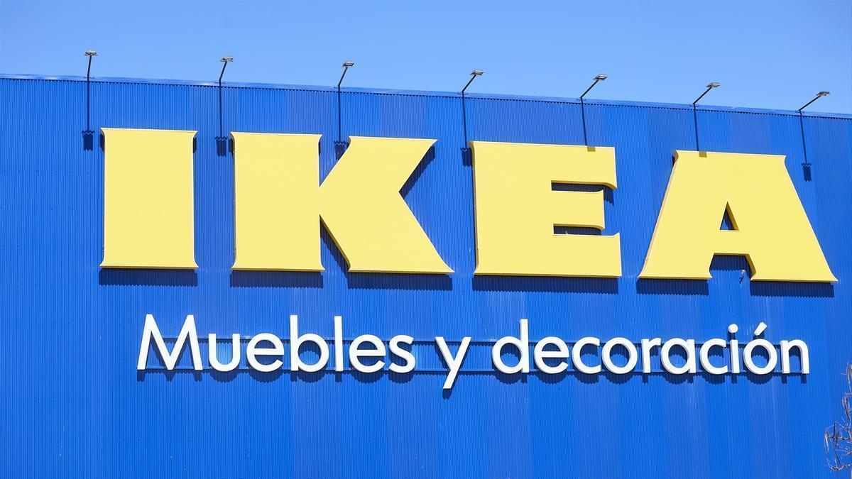 Fachada tienda Ikea