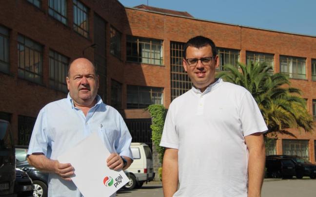 Los concejales del PNV Xabier Arrizabalaga y Ander Garay. / A.Dominguez. Los concejales del PNV Xabier Arrizabalaga y Ander Garay.