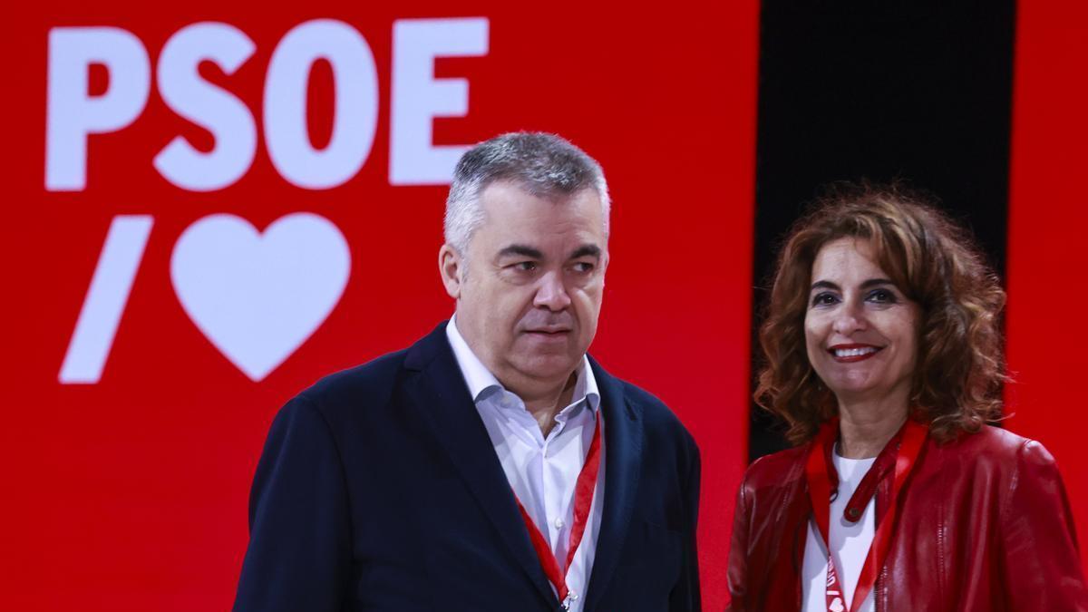 El secretario de Organización del PSOE, Santos Cerdán, y la vicesecretaria general del PSOE seguirán liderando la Ejecutiva socialista.