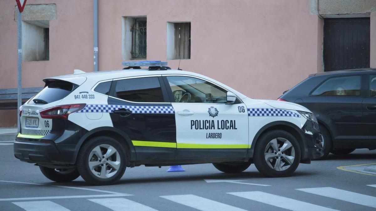 Vehículo de la Policía Local de Lardero.
