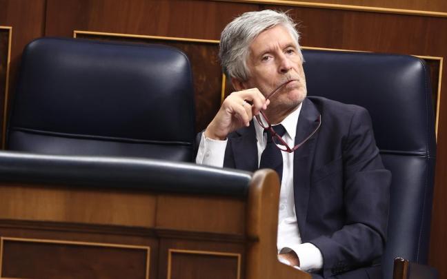 El ministro del Interior, Fernando Grande-Marlaska, durante una sesión plenaria en el Congreso de los Diputados.