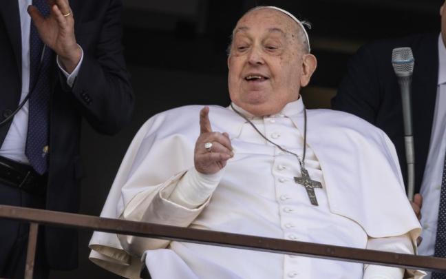 El Papa Francisco durante su primera aparición tras su ingreso hospitalario / EP El Papa Francisco durante su primera aparición tras su ingreso hospitalario