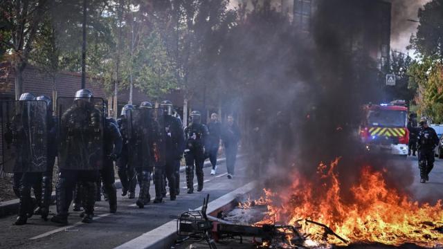 En imágenes: Cerca de 2.000 detenidos y 65 trabajadores heridos en las protestas estudiantiles que sacuden Francia